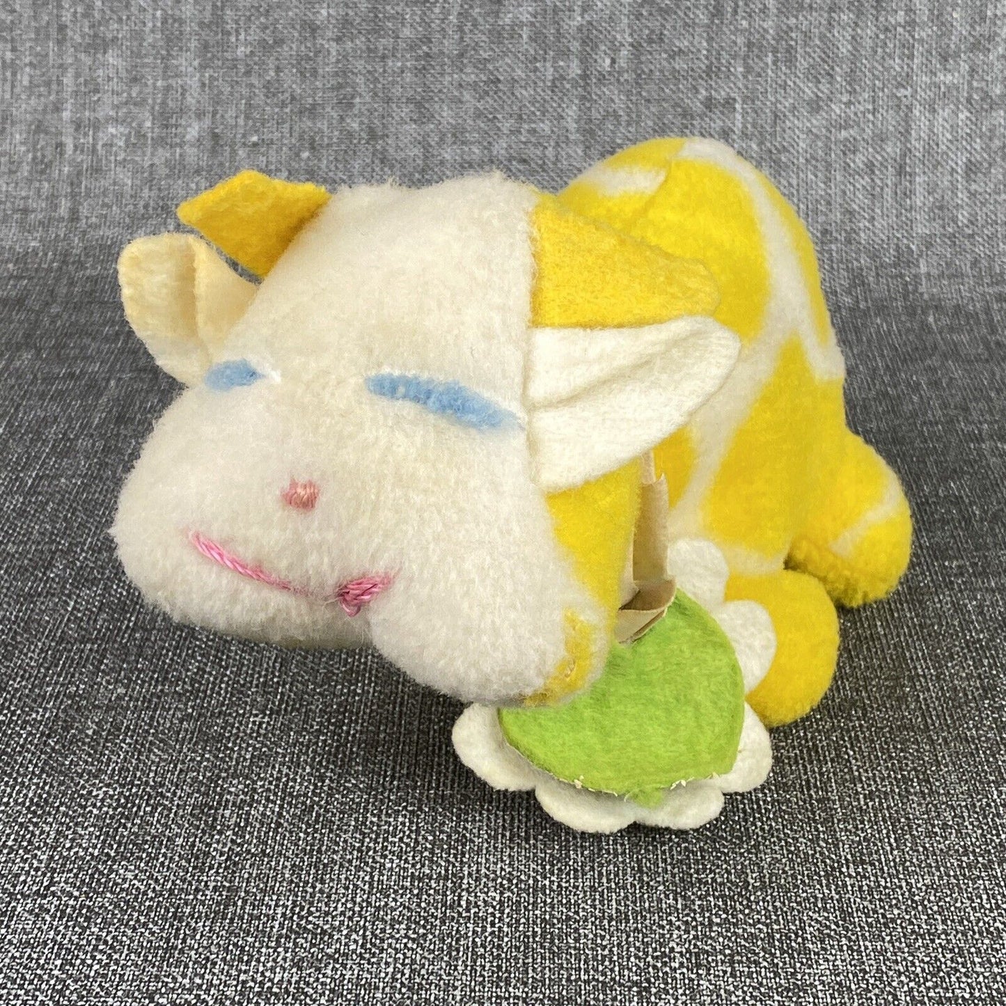 Vintage Eden Wind-Up Musical Yellow Cow Plush Toy Head Moves - Works! VIDEO