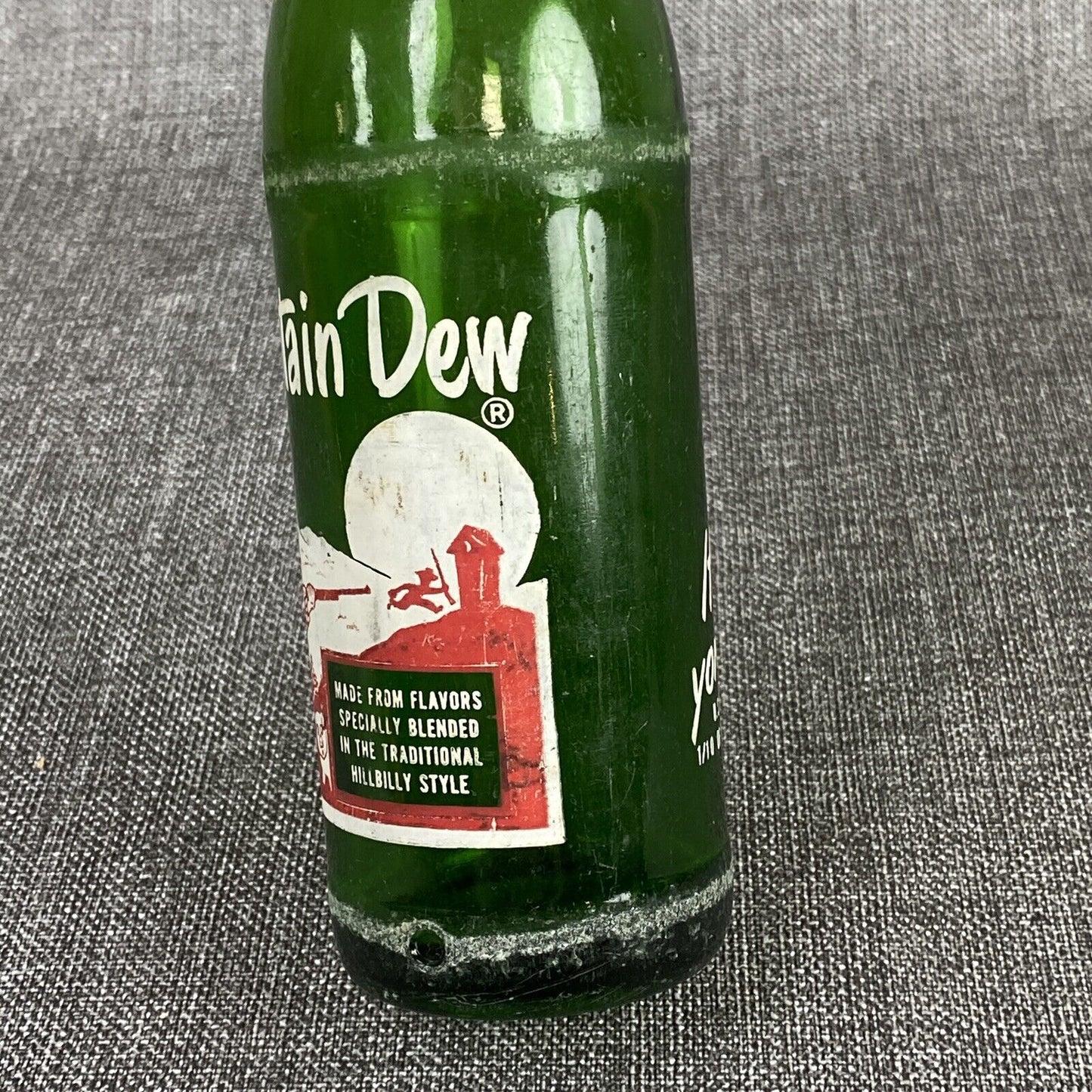 Vintage Mountain Dew 10oz Hillbilly Glass Bottle “It'll Tickle Yore Innards”Soda