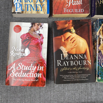 Lot of 10 Romance Novels Vintage Paperback, Mary Jo Putney, Sherry Thomas etc...