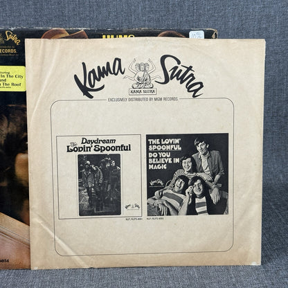 Hums of the Lovin' Spoonful Vinyl Record 1966 - EXCELLENT