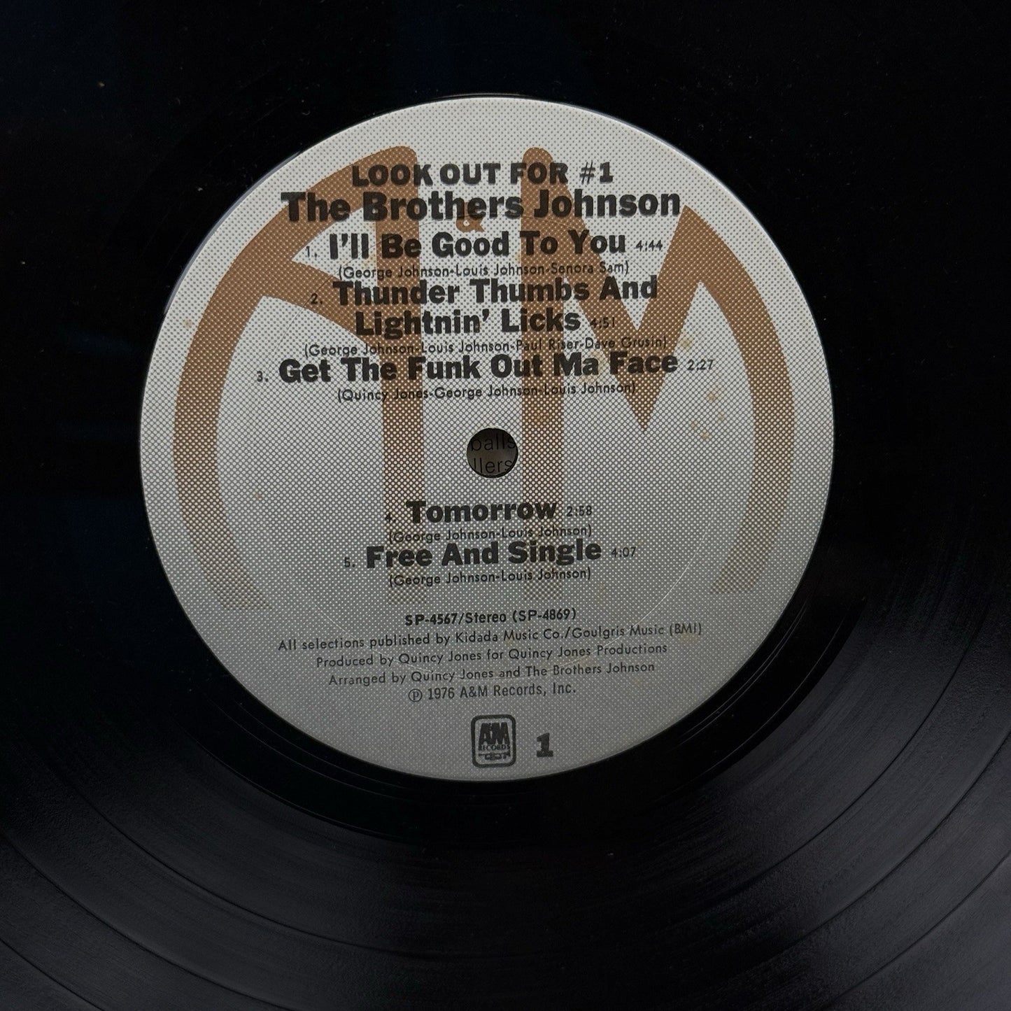 1976 THE BROTHERS JOHNSON - Look Out For #1 -  Vinyl Record - Very Good