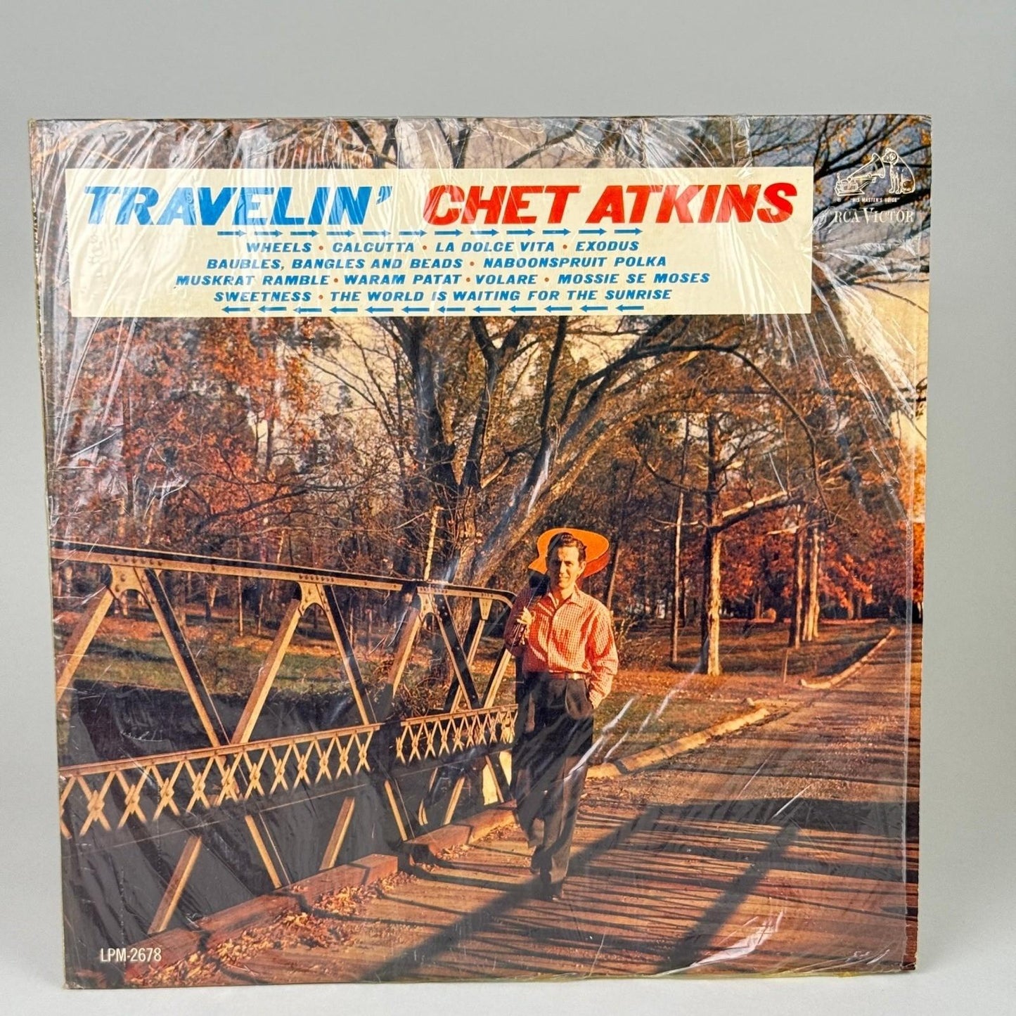 Chet Atkins Vinyl Record Lot of 4: Travelin, Back Home Hymns etc... VG