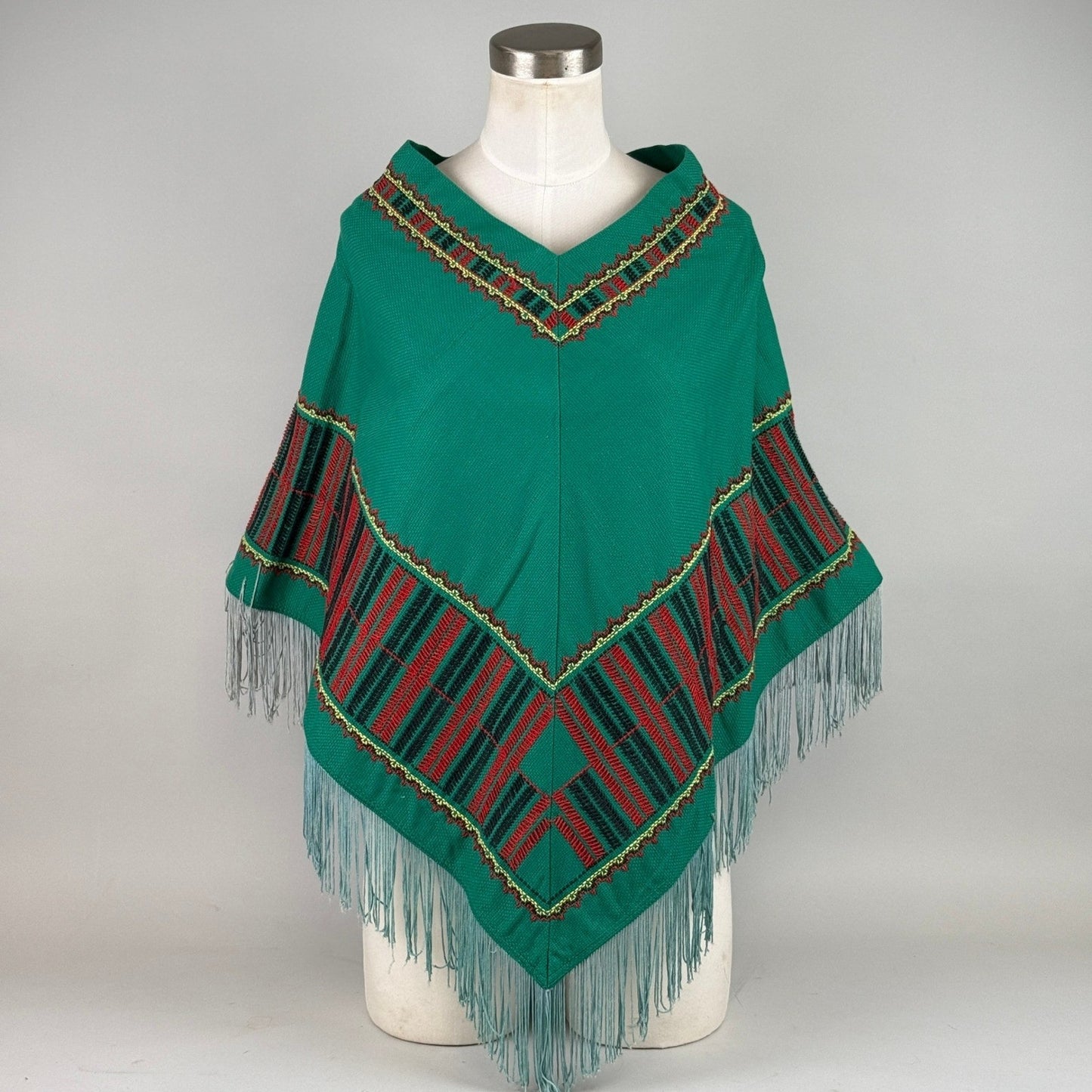 Vintage Southwestern Style Poncho Women OS Green Embroidered Fringe Cape