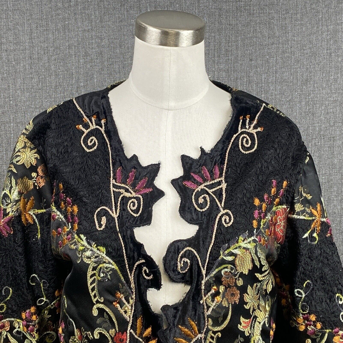 Vintage Florissant New York Sheer Silk Embroidered Shell Jacket Top Size S Funky