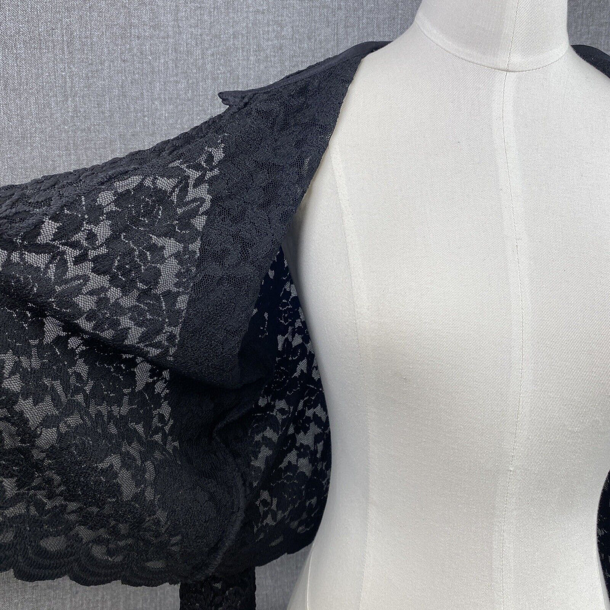 Vintage Black Lace Jacket Size Small (Tag Removed)