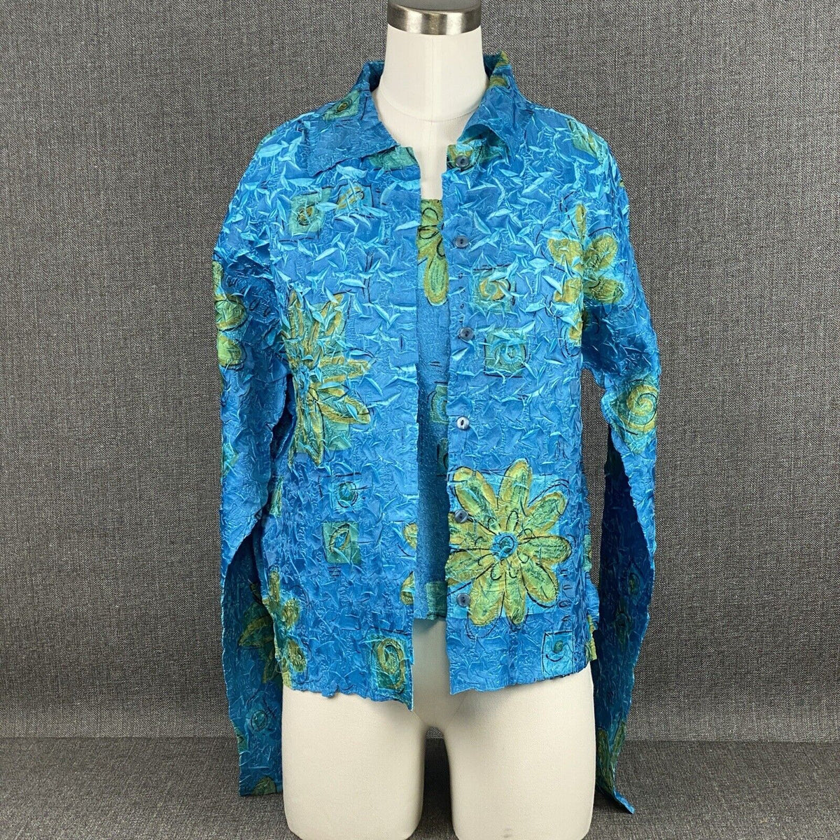 Tania Nardi Reversible Textured Two Piece Top and Open Front Jacket Blue L