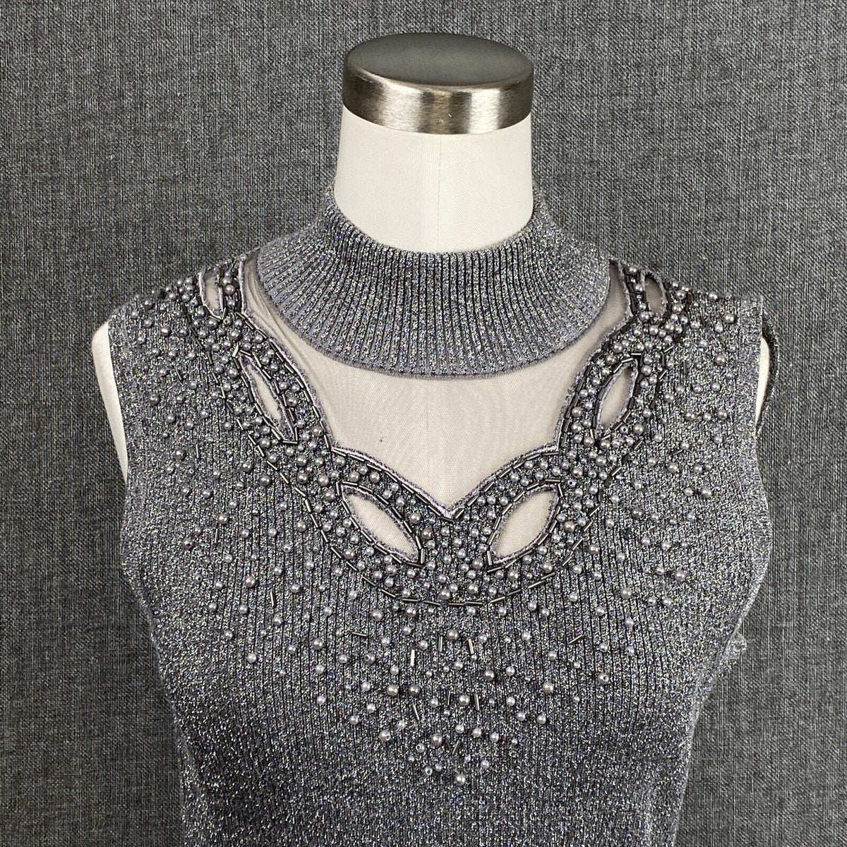 Cable & Gauge Petite Silver Metallic Sleeveless Silk Blend Beaded Size PM