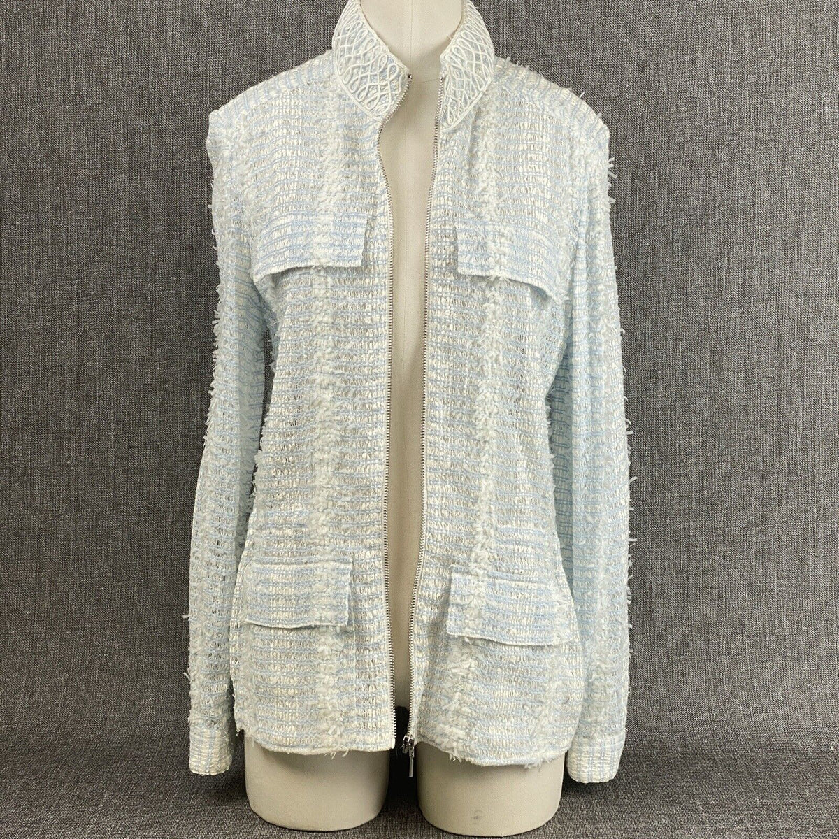 Carlisle Collection Women's Lightweight Casual Zip up Jacket Light Blue size 10