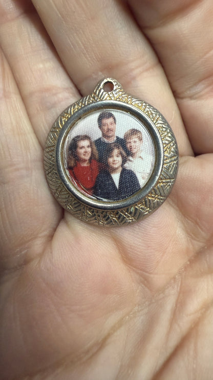Vintage Necklace Pendant with Picture
