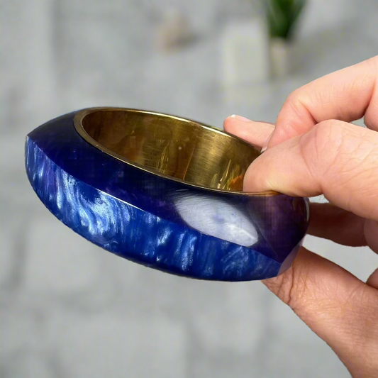 Vintage Blue Chunky Bangle bracelet 5.25”