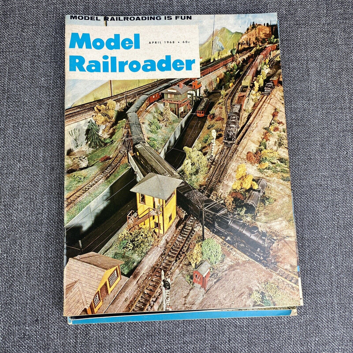 12 ISSUES of Model Railroader Magazine 1968 - Vintage