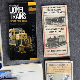 Lionel Trains price guides, catalogs, advertisement Booklets , train book lot