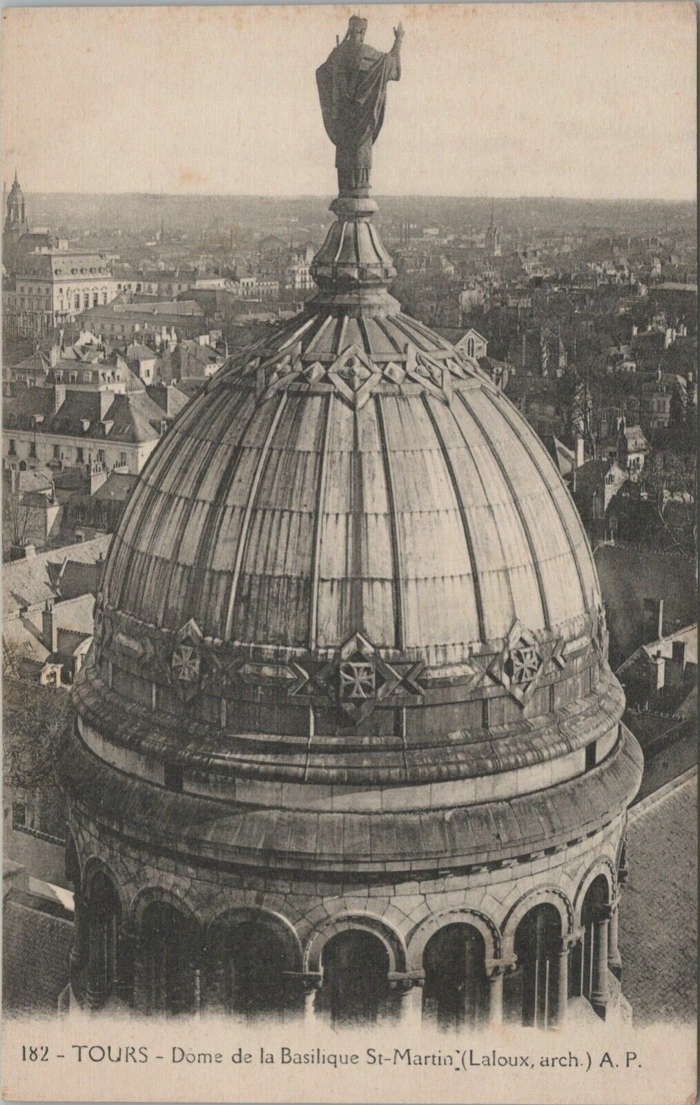 Antique Postcard - Dome de la Basilique St Martin, Tours, France