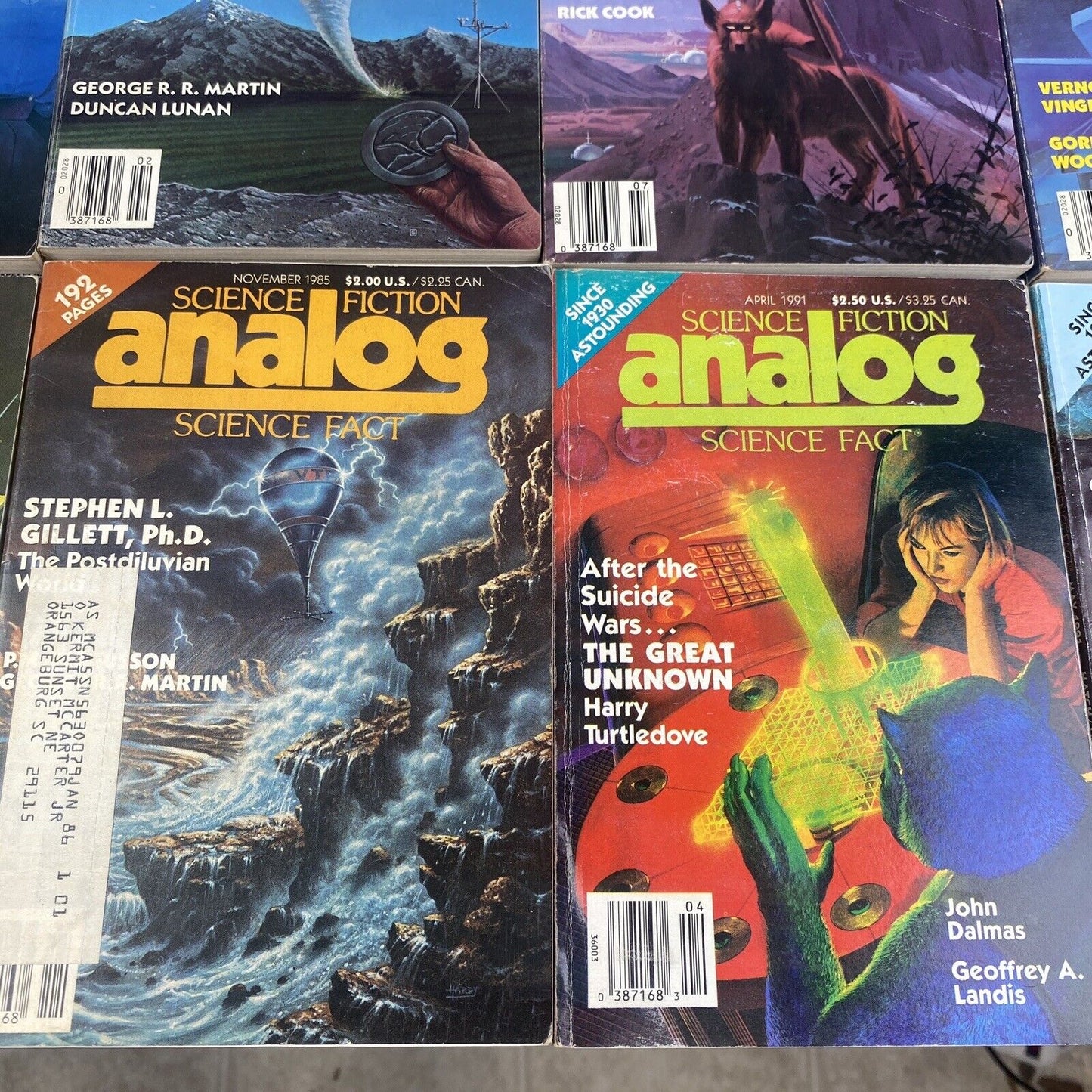 ANALOG Science Fiction Magazine Lot of 17 Asimov, George RR Martin, Darmis, etc