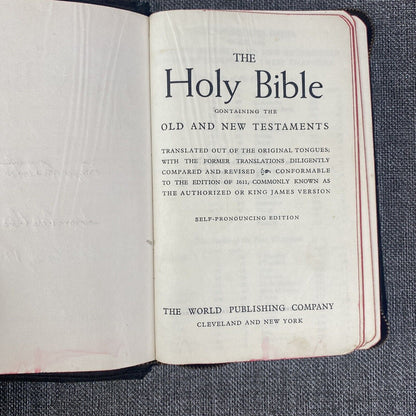 Holy Bible Red Letter KJV Color Pictures Self Pronouncing KJV VTG Zipper