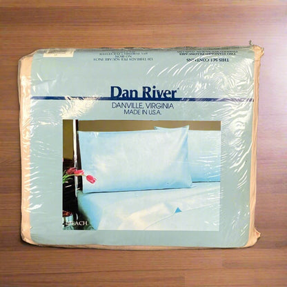 Vintage DAN RIVER Queen Size Sheet Set Pink 2 Pillows, Flat Sheet , Fitted Sheet