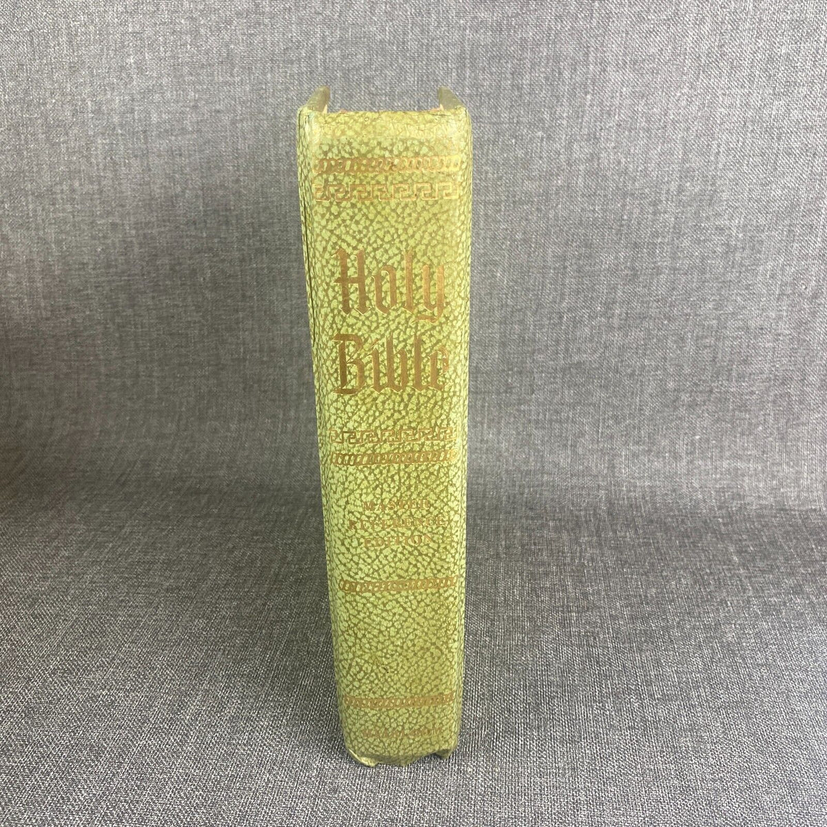 Holy Bible King James Red Letter Edition Heirloom Bible Publishers