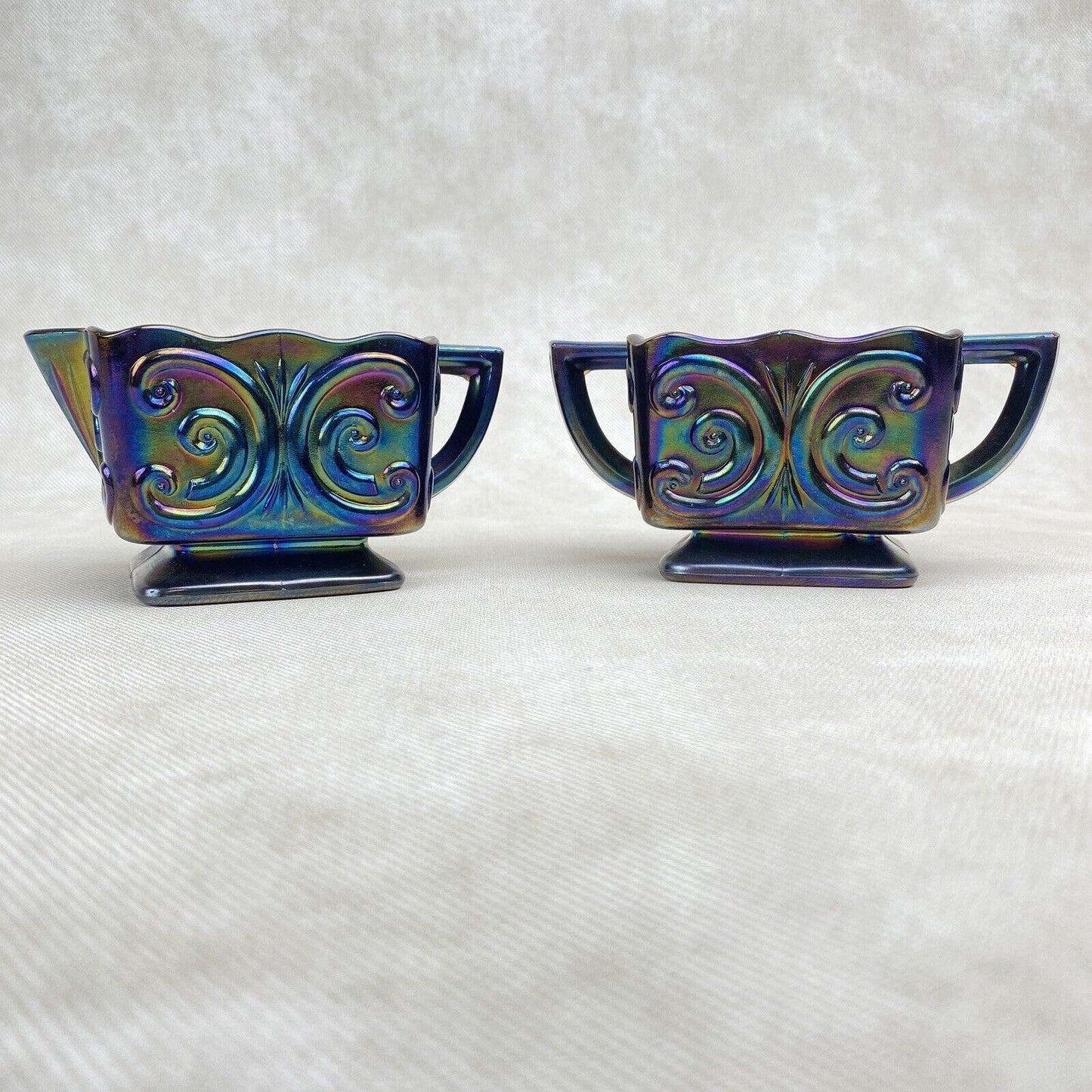 Vintage Indiana Glass Windsor Carnival Iridescent Blue Creamer & Sugar Bowl Set