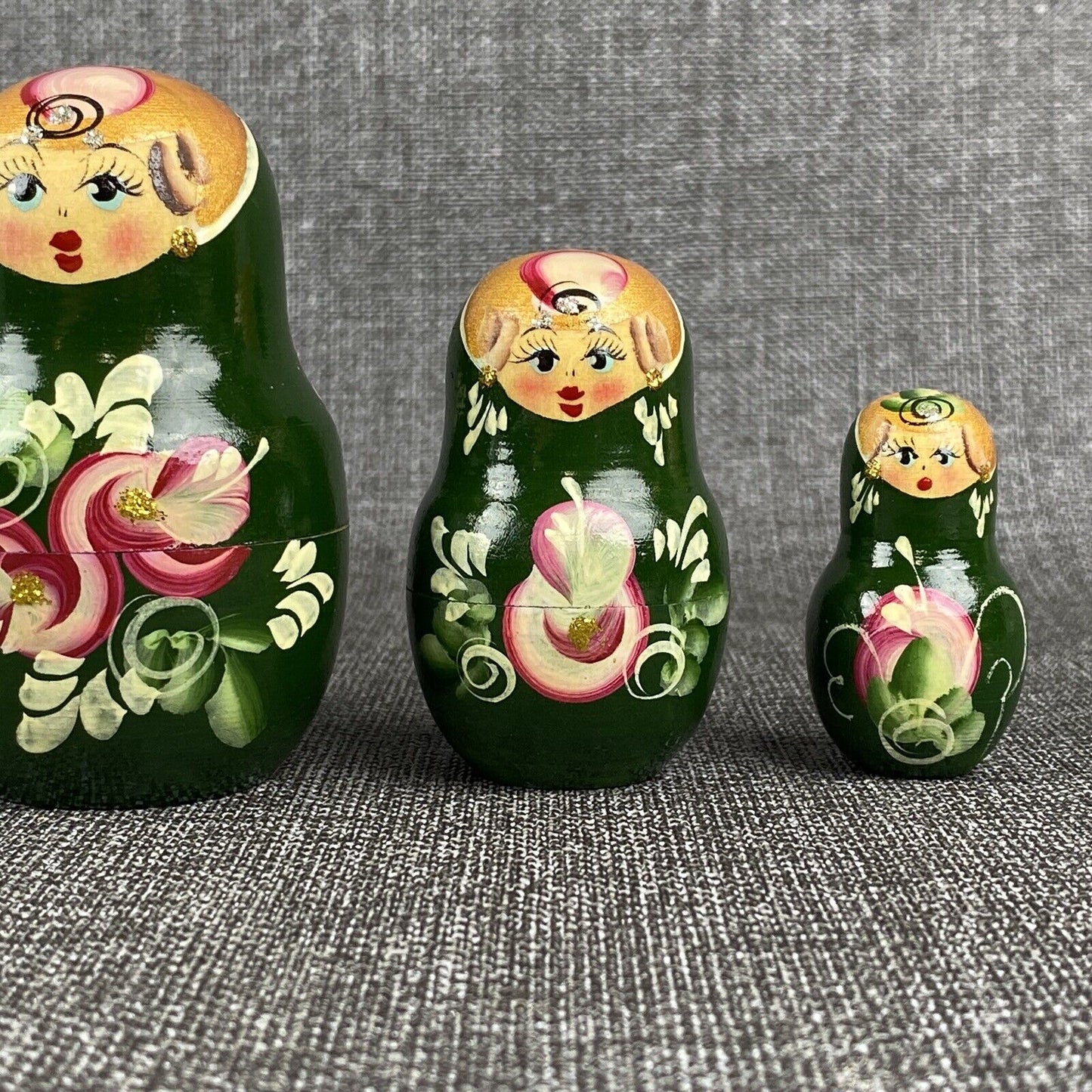 Original Russian Nesting Dolls 6.25" 5 Piece Set MATRYOSHKA (Signed)