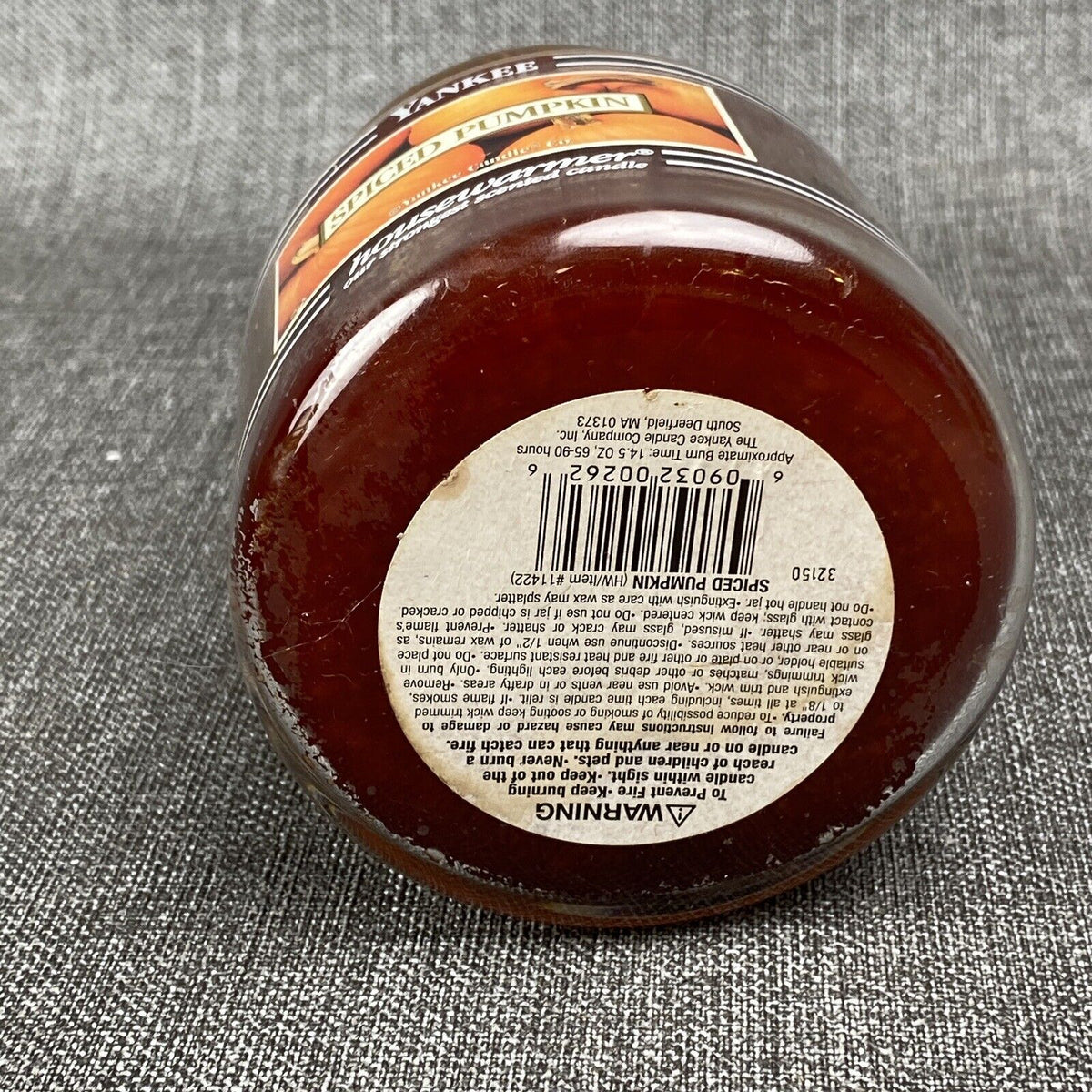 Yankee Candle Spiced Pumpkin 14.5 oz Medium Jar FULL