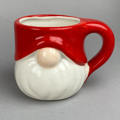 Royal Norfolk Figural Christmas Gnome Mug 15 OZ Dolomite