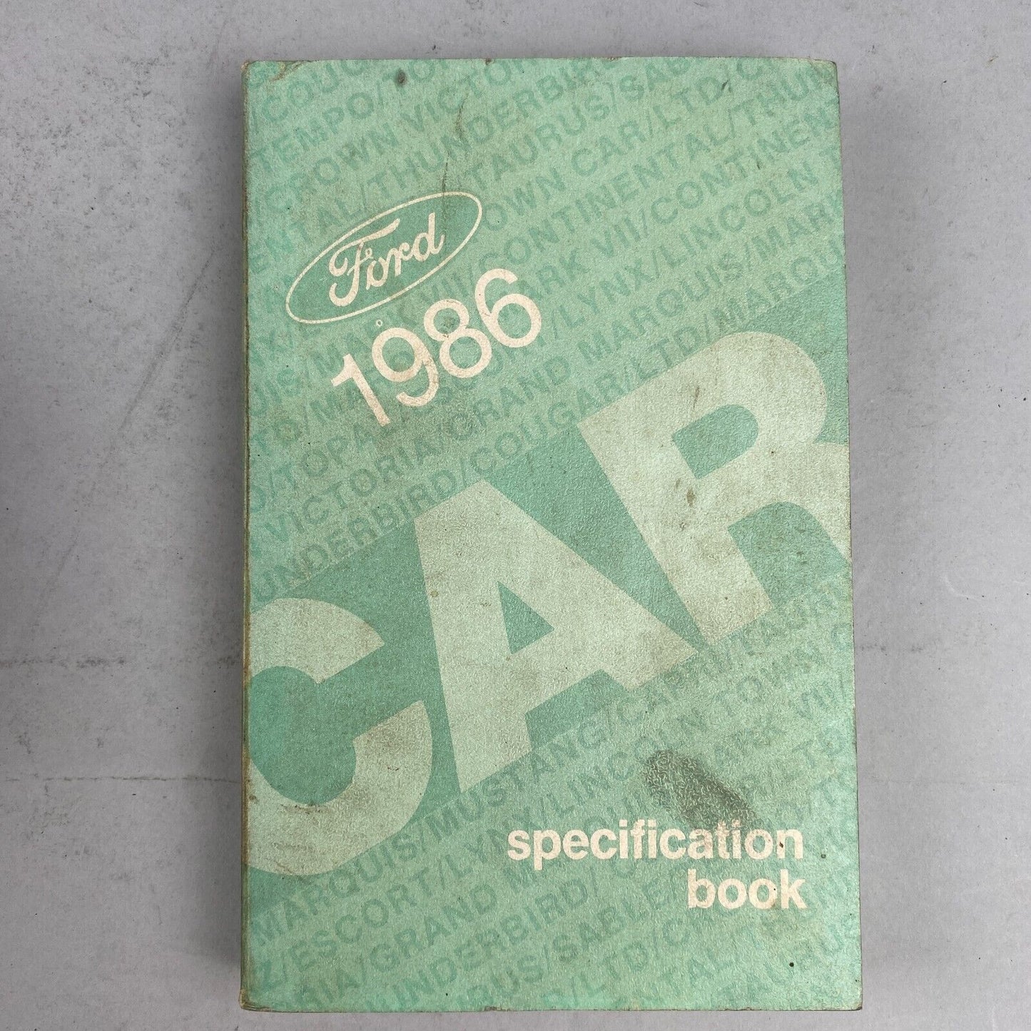 1986 Ford Car Specification Book