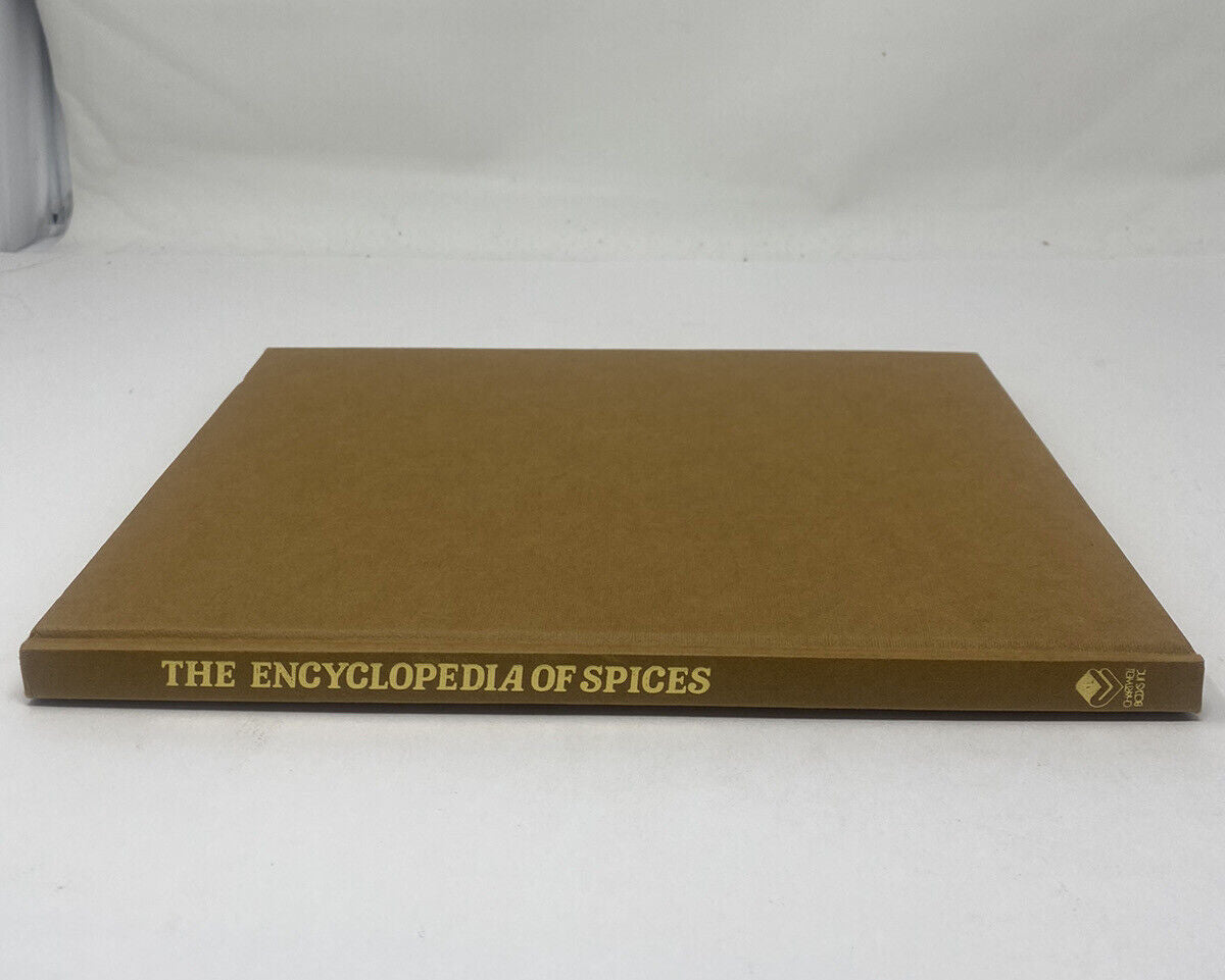 Lot of 2 Cookbooks : The Encyclopedia of Spices and Easy Italian Recipes