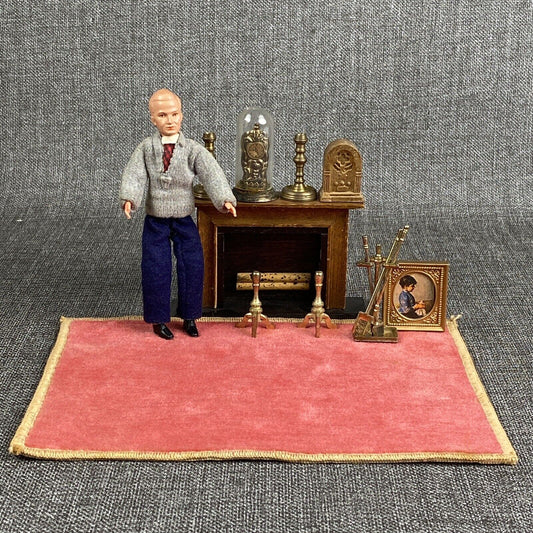 Lot of Miniature Dollhouse Furniture 1:12 with a Doll Figurine