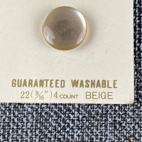 Le Chic B. Blumenthal & Co 4 Beige Buttons Original Card 626 22MM 9/16" Washable