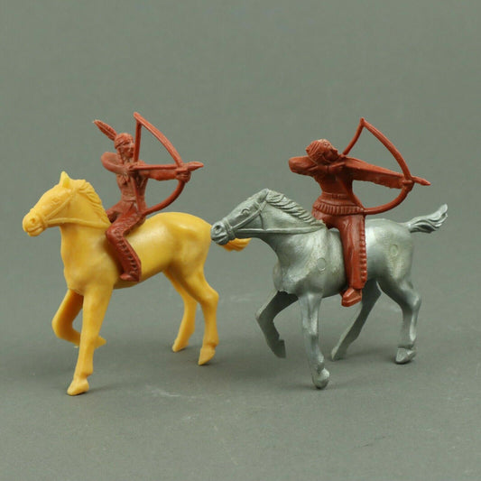 4 Vintage - Unmarked Plastic Figures (2 Indians and 2 horses)