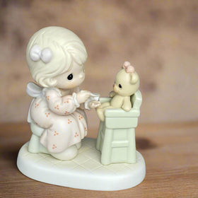 Vintage Enesco Precious Moments Members Only Figurine "Sharing"