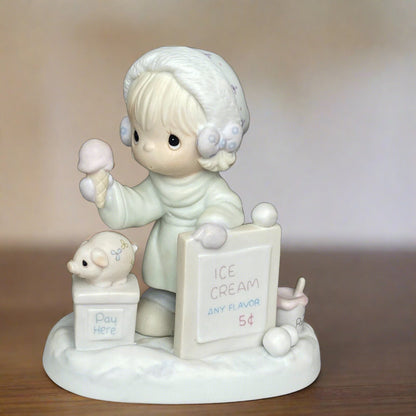 Precious Moments by Enesco Figurine "Wishing You a Yummy Christmas" Vintage