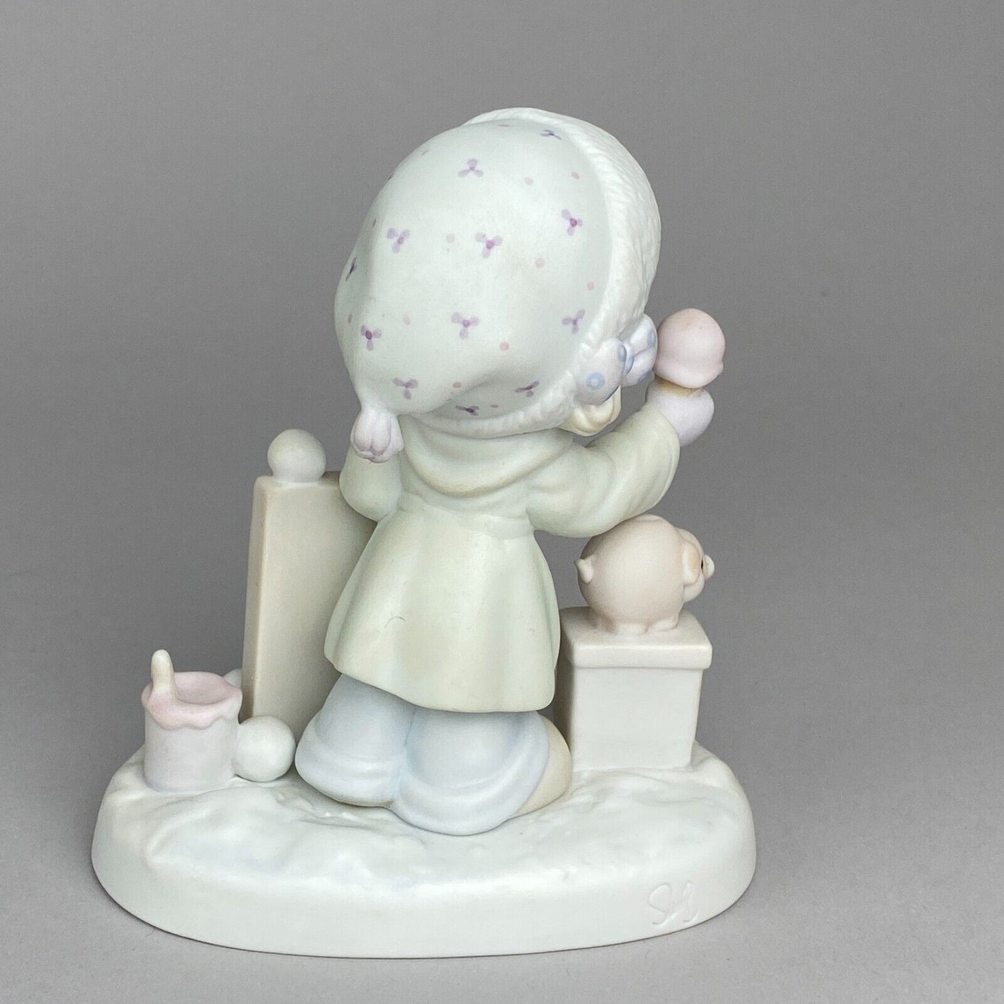 Precious Moments by Enesco Figurine "Wishing You a Yummy Christmas" Vintage