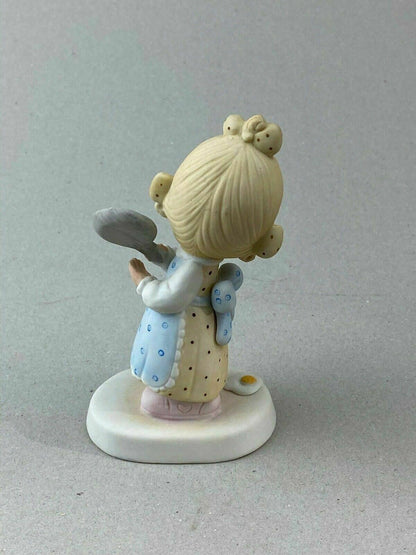 1979 Eggs Over Easy - Precious Moments Figurine Unmarked!!