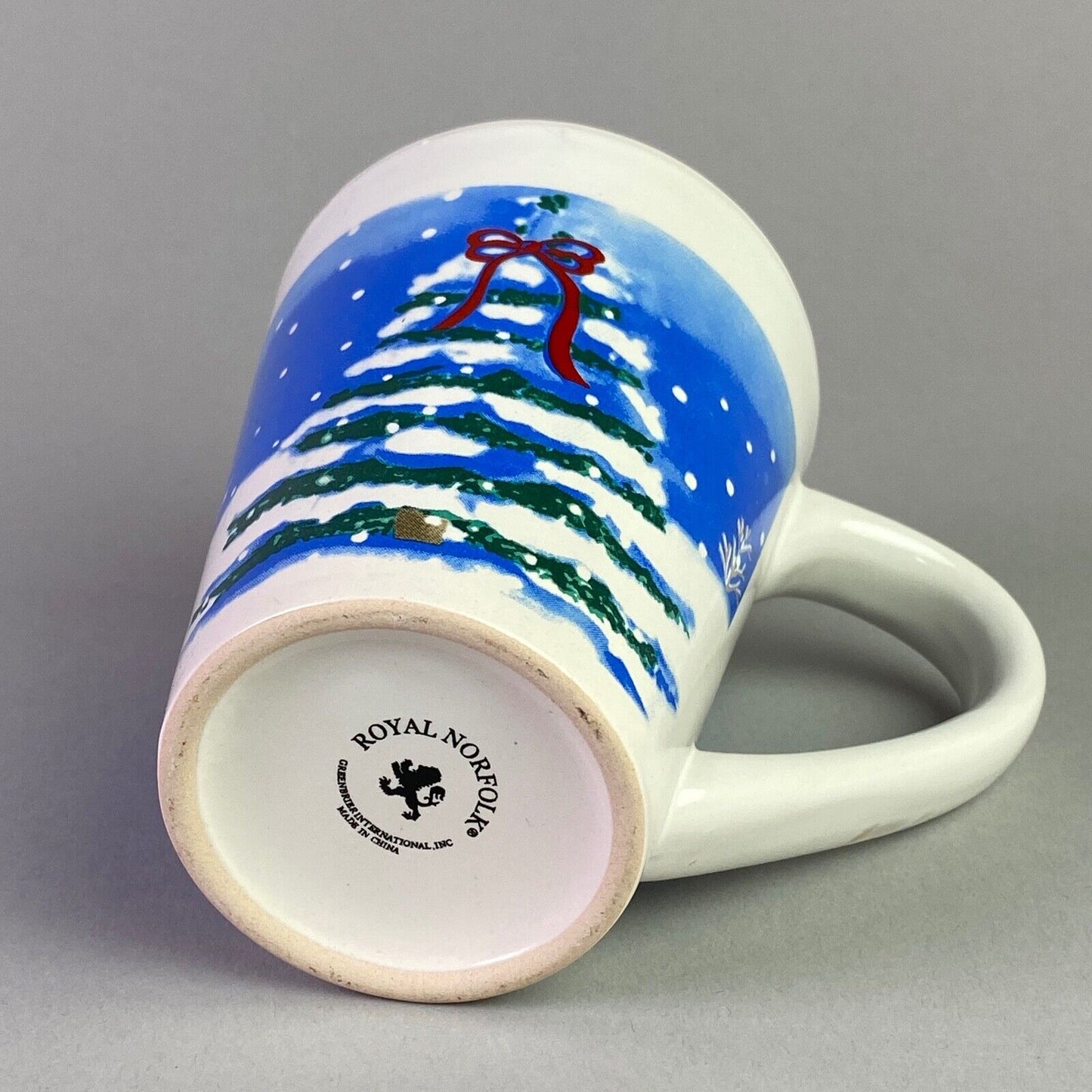 Royal Norfolk Christmas Mug Snowy Tree House (Christmas Tree)