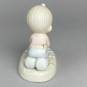 Precious Moments Figurine "Sending you Oceans of Love" Vintage Enesco