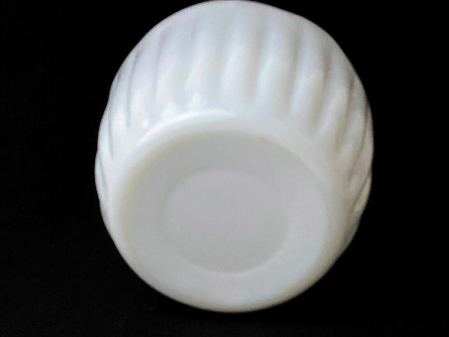 Vintage Milk Glass candy Bowl, ruffled 5.5" wide