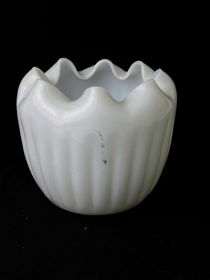 Vintage Milk Glass candy Bowl, ruffled 5.5" wide