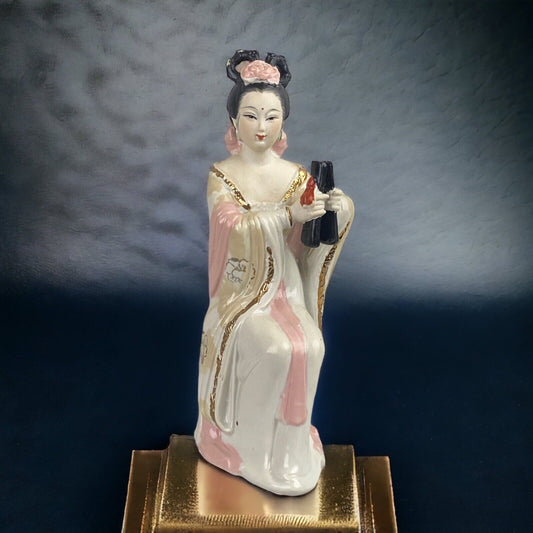 Vintage Japanese Geisha Ceramic Figurine 10" tall