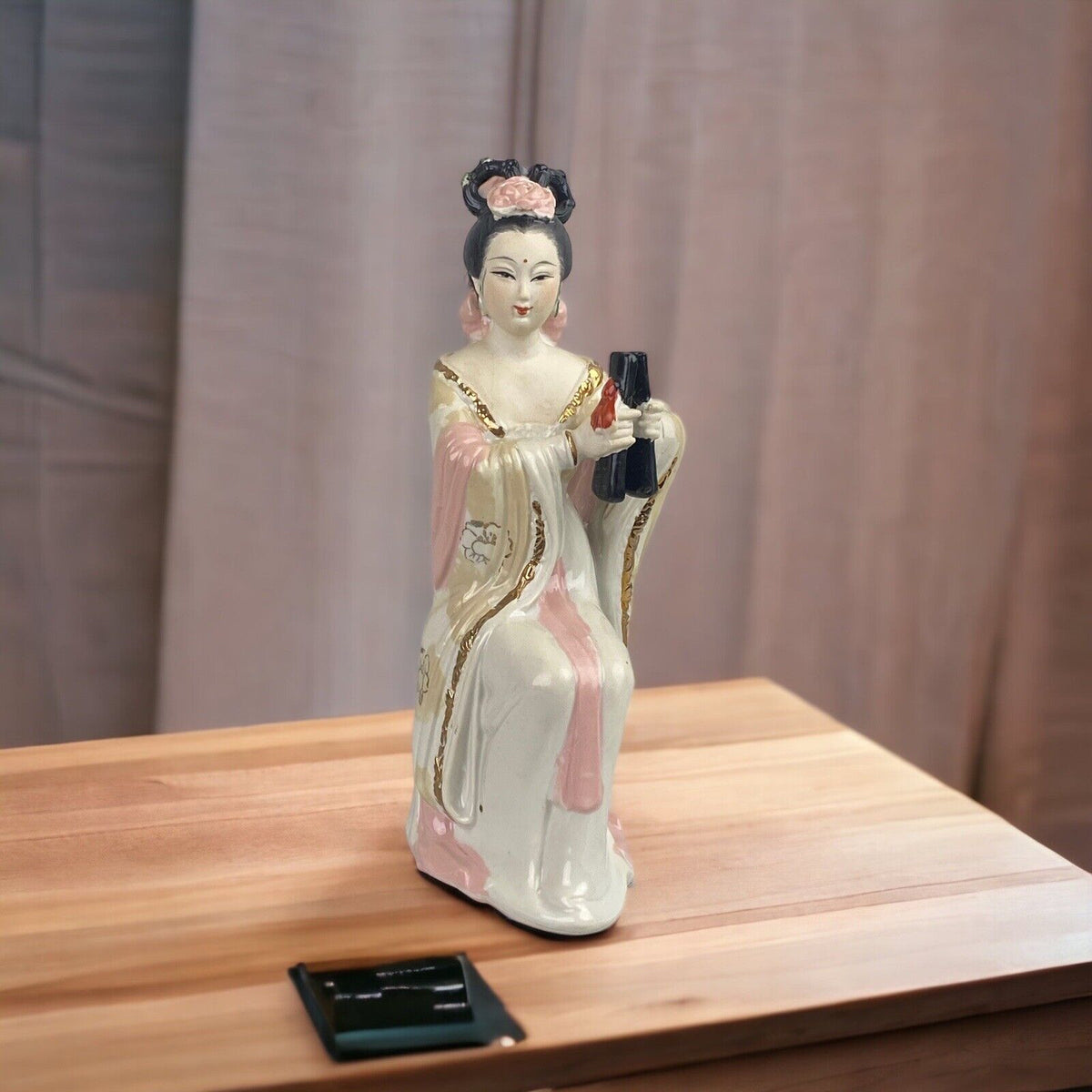 Vintage Japanese Geisha Ceramic Figurine 10" tall