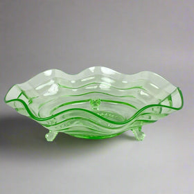 10" Round 3-Toed Crimped Bowl 100 Green by FENTON Vaseline