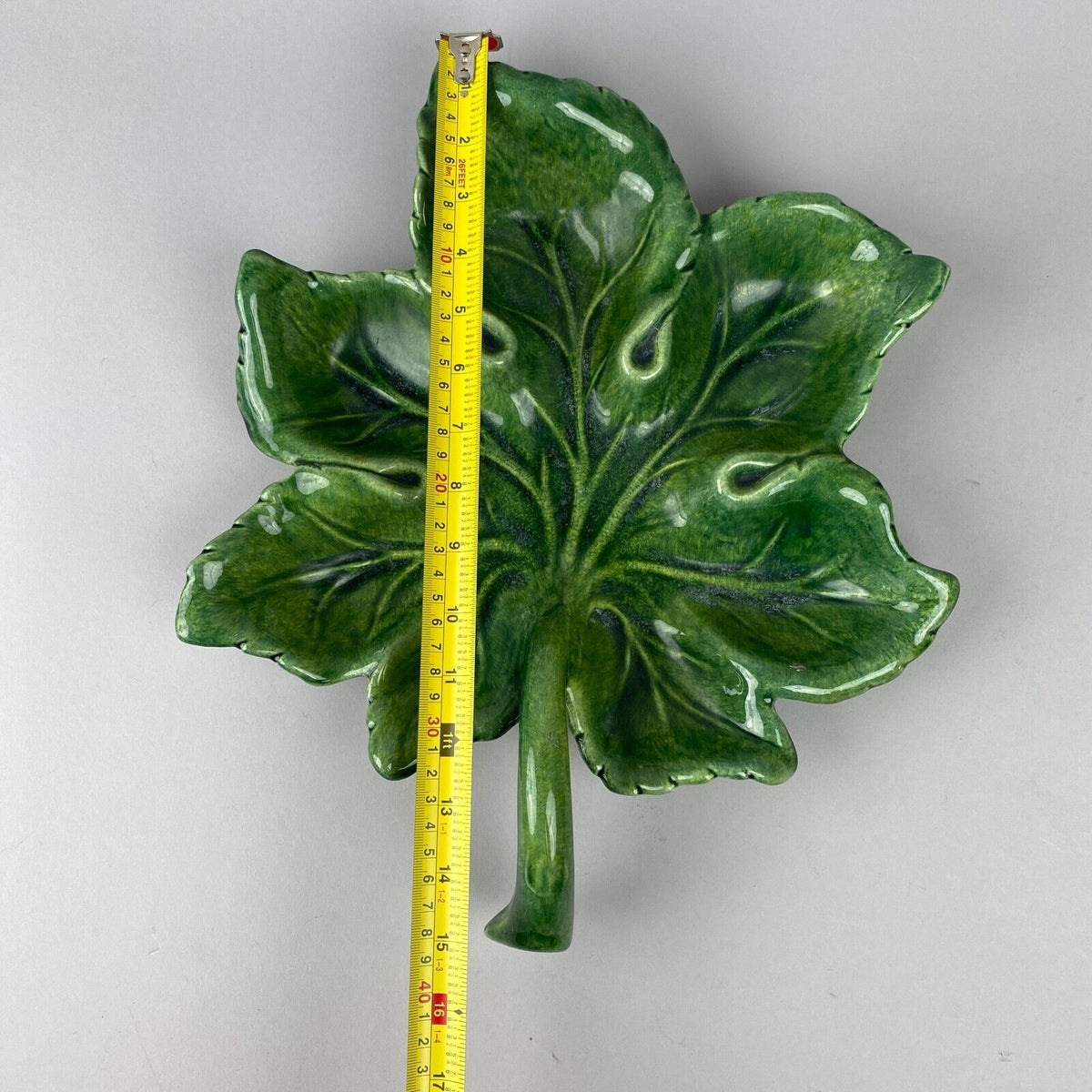 Metlox Poppytraill Leaf Shaped Serving Pottery with Handle (Please Read)