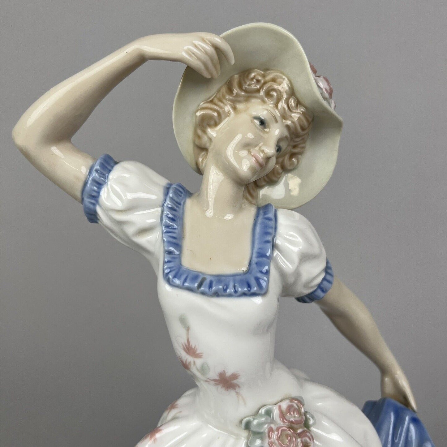 Vintage Lladro Nao Sitting Girl Long Dress Hat Porcelain Figurine 11-3/4"