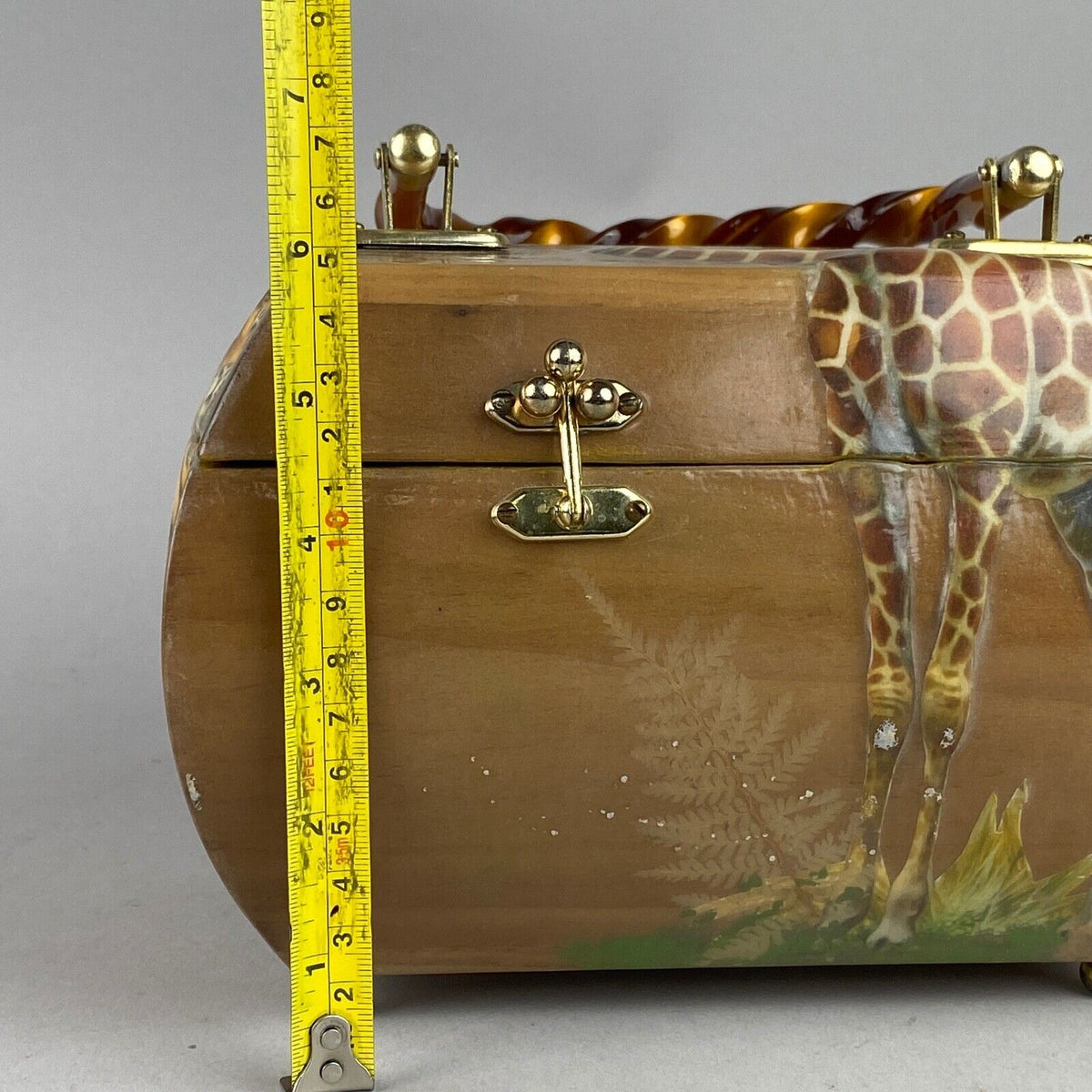 Vintage Carved Wooden Purse Lions Safari Africa Savana 3D