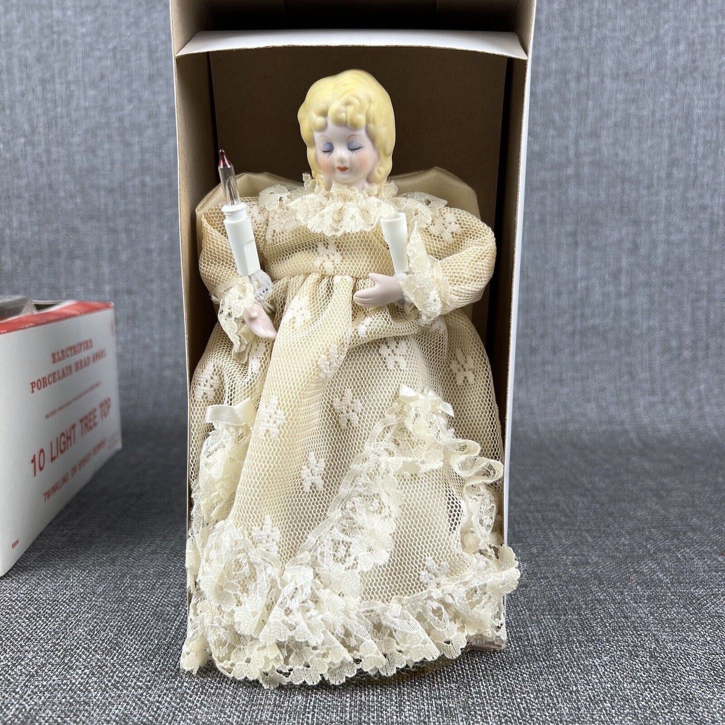 Vintage Ceramic ANGEL Lighted Tree Topper w/ Original Box (Not Working)