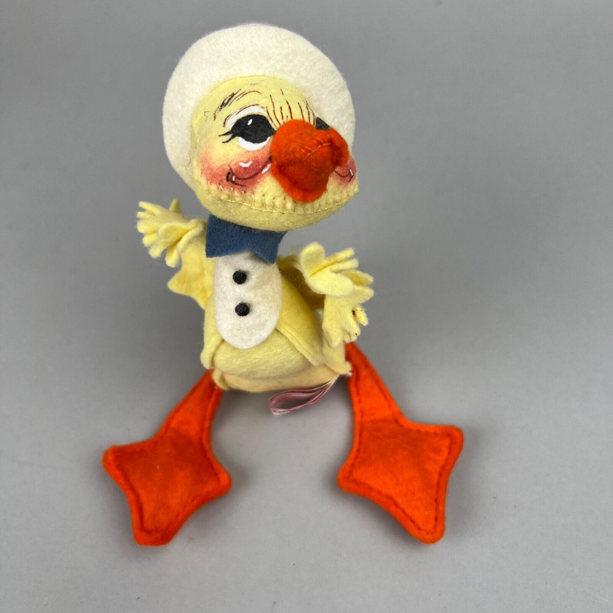 Annalee Doll Duck 1993, 6" tall