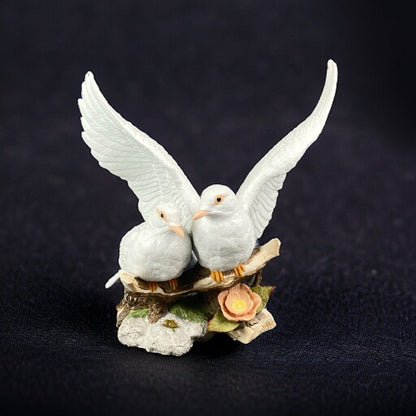 Vintage Lefton Double Doves , Nest Egg Collection , Hand Painted , 1989