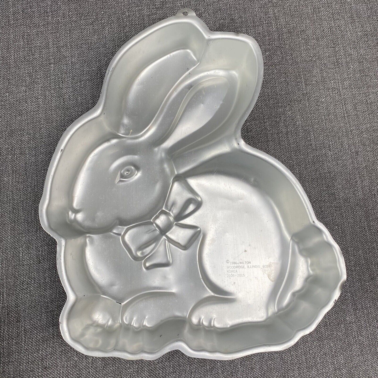 Wilton Cake Pans Easter, Large Cross, Lamb, Floral, Bunny Rabbit