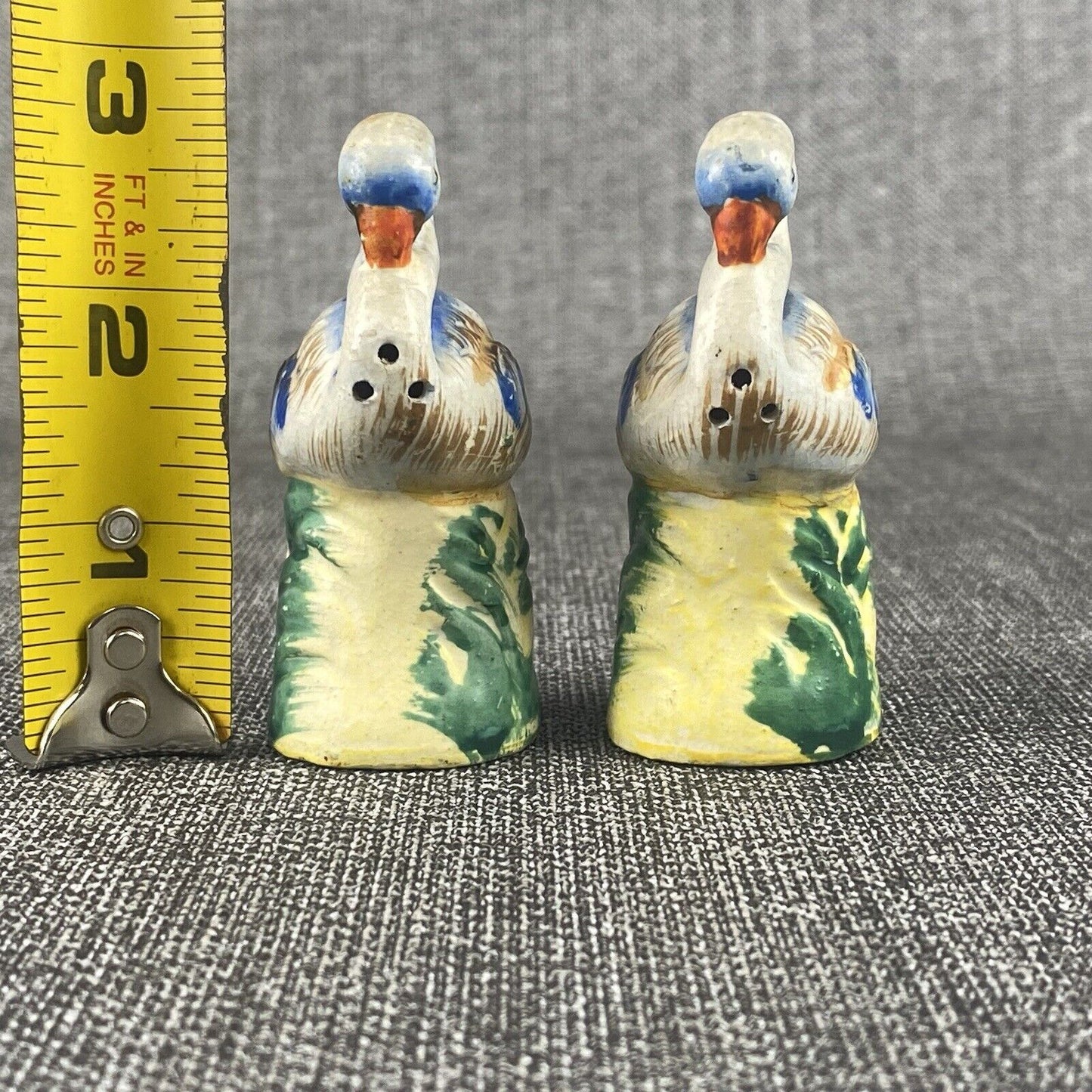 Swan Ceramic Salt & Pepper Shaker Set made in Japan