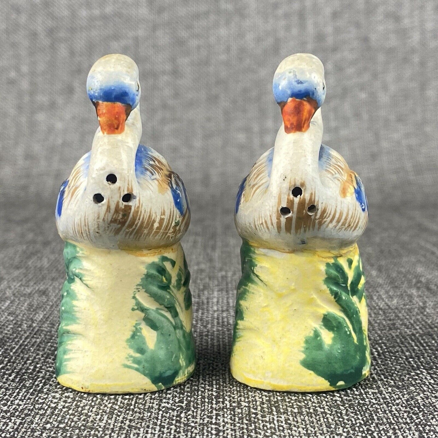 Swan Ceramic Salt & Pepper Shaker Set made in Japan